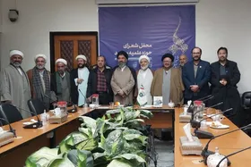 محفل شاعرانه طلاب مشهدی با محوریت جشنواره شعر اشراق برگزار شد