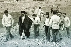 مستند &laquo;غیررسمی ۵&raquo; با تصاویر دیده نشده از رهبر انقلاب به آنتن رسید+ زمان پخش