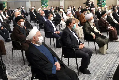 دیدار جمعی از مسئولان نظام و مهمانان شرکت کننده در کنفرانس وحدت اسلامی با رهبر معظم انقلاب