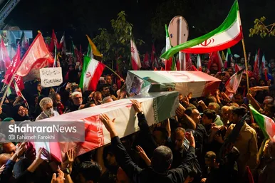 گزارش تصویری | مراسم وداع با شهدای سنگر خیابان در بلوار وکیل‌آباد مشهد