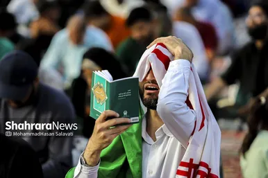گزارش تصویری | مراسم پر فیض دعای عرفه در حرم مطهر رضوی | سه شنبه ۵ خرداد ۱۴۰۵