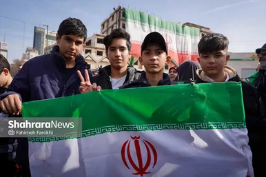گزارش تصویری | نسل «z» پای کار انقلاب اسلامی