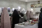 آثار زنان هنرمند افغانستان در کنسولگری ایران در هرات به نمایش گذاشته شد
