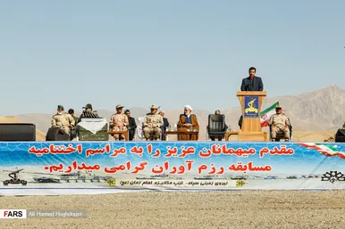 مسابقه رزم‌آوران در خط پایان