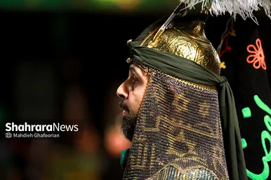 تصاویری از آیین تعزیه خوانی در عرصه میدان شهدا