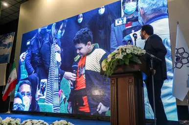 بهره برداری و رونمایی از فضای تفریحی ورزشی و ناوگان اتوبوسرانی ویژه افراد دارای معلولیت