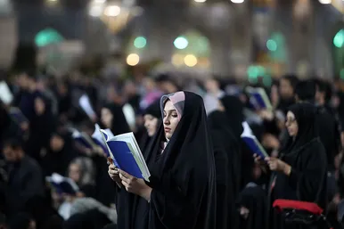 مراسم احیاء شب 23 ماه رمضان در حرم مطهر رضوی