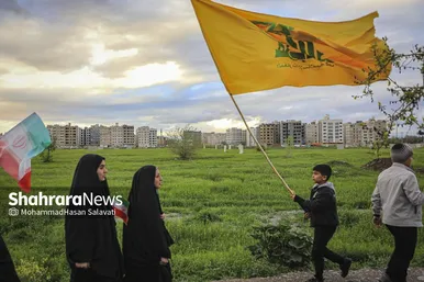 گزارش تصویری | تشکیل زنجیره انسانی مردم در کنار نیروگاه حرارتی مشهد