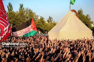 تصاویری از آئین خیمه سوزان عصر عاشورا در مشهد