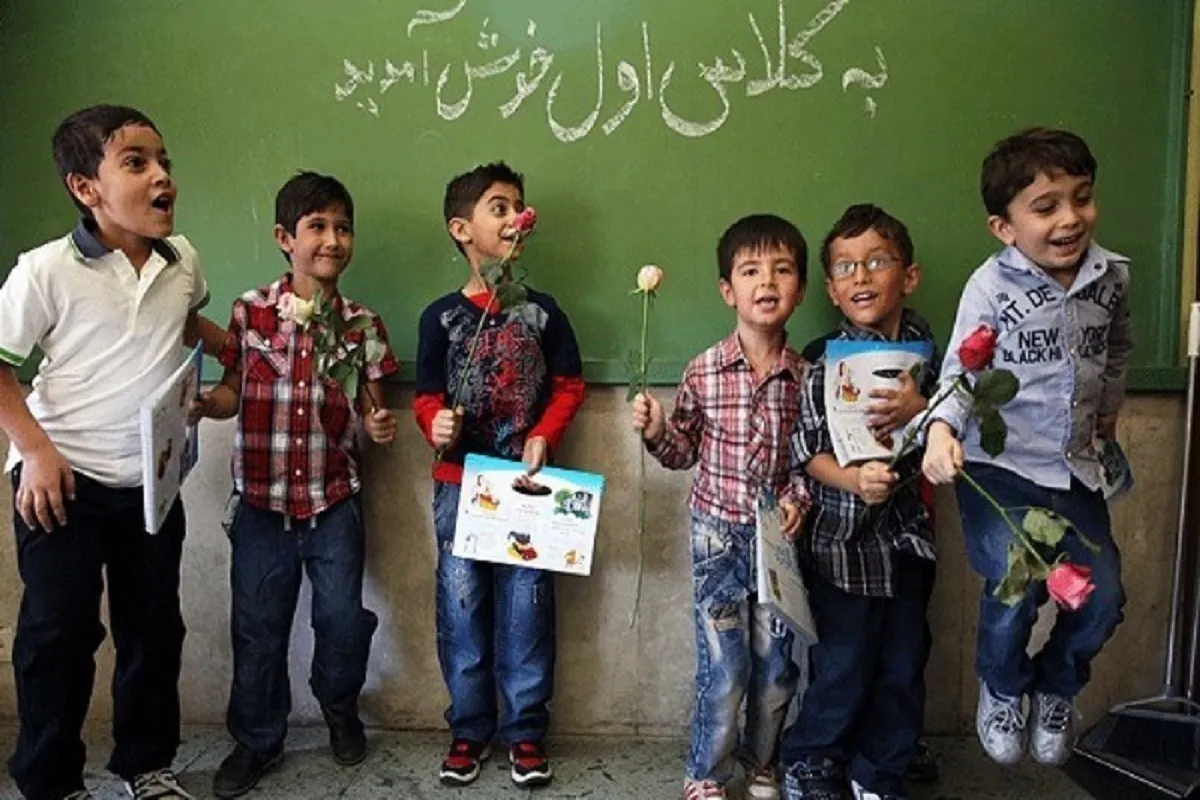 انتشار آلبومی برای کلاس اولی‌ها | «ترانه‌های کتاب فارسی کلاس اول ابتدایی» به بازار موسیقی آمد