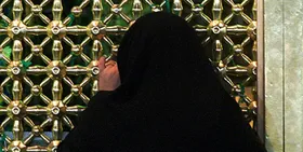 بانوی تایلندی در حرم رضوی به دین اسلام مشرف شد