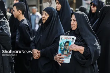 گزارش تصویری | مراسم تشییع پیکر ۴ شهید دفاع از وطن در مشهد