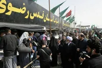 اعزام گسترده خدام رضوی به عراق در ایام اربعین ۱۴۰۴ | برپایی بزرگ‌ترین موکب مردمی آستان قدس رضوی در میدان پرچم کربلا