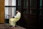 اعتکاف رمضانیه ۴۵۰ طلبه بین‌المللی از ۳۶ کشور در حرم مطهر رضوی آغاز شد