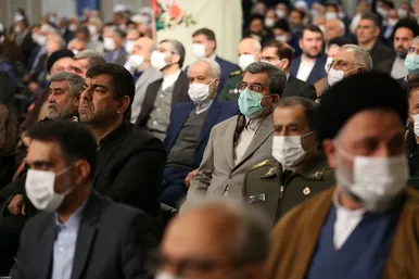 عکس | دیدار جمعی از مسئولان نظام و سفیران کشورهای اسلامی با مقام معظم رهبری