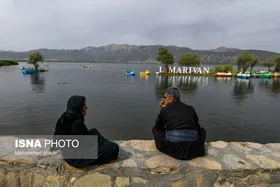ایران زیباست | دریاچه &laquo;زریوار&raquo;