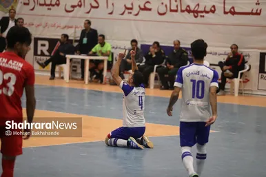 لیگ برتر فوتسال | مسابقه رکن آذین مشهد و سفیر گفتمان
