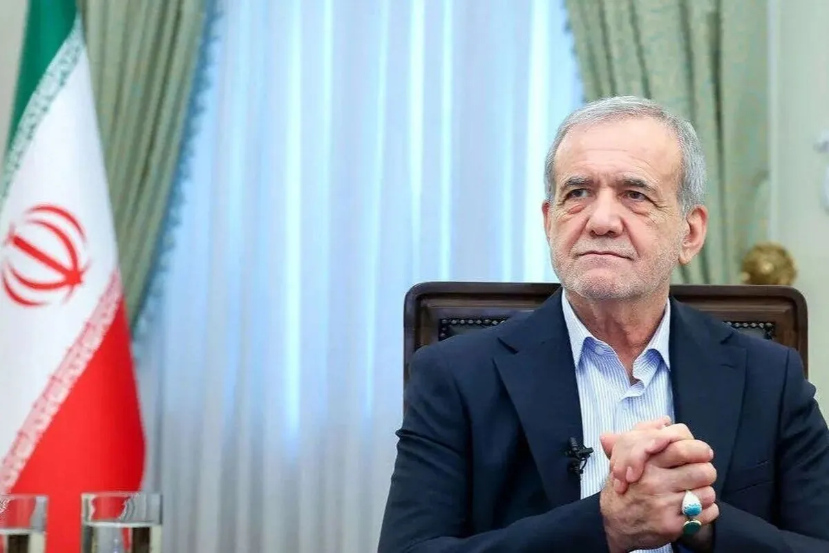 حضور پزشکیان در سومین آیین «امینِ ایران» به یاد رهبر شهید + فیلم