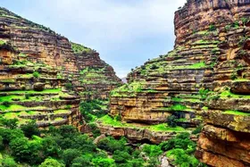 ویدئو| نمایی زیبا از تنگه شیرز در زاگرس