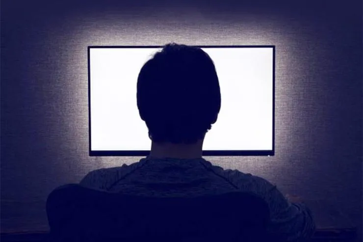 تلویزیون در مقام جایگزین اجتماعی