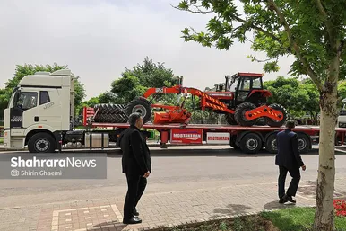 گزارش تصویری | واگذاری ۱۶ دستگاه ماشین‌آلات خدماتی شهری به شهرداری‌های خراسان رضوی