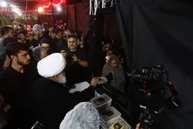 بازدید تولیت آستان قدس رضوی از مواکب خدمت&zwnj;رسان اطراف حرم امام رضا(ع)