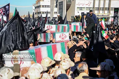 اجتماع عزاداران فاطمی و تشییع پیکر ۱۲ شهید گمنام دفاع مقدس و ۲ شهید حادثه تروریستی راسک در مشهد