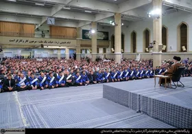 باز خوانی بیانات رهبر معظم انقلاب در دیدار با کارگران | صمیمانه از زحمات، از نجابت و از همّت کارگرانمان تشکر می&zwnj;کنم