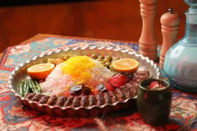 چلوکباب در مشهد از ۱۲۰ تا ۲۲۰ هزار تومان | نرخ&zwnj;ها هنوز باید ۲۰ درصد گران&zwnj;تر شود!