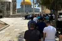 نماز میت غیابی فلسطینی‌ها در مسجد الاقصی بر پیکر شهید اسماعیل هنیه | خطیب مسجد الاقصی بازداشت شد + فیلم