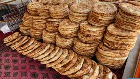 طبخ ۵۰ میلیون قرص نان و استقرار نانوایی&zwnj;های سیار در مسیر تشییع مشهد، تهران و قم