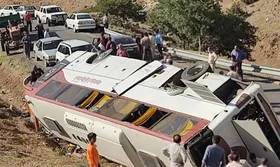 اطلاعیه پلیس درباره حادثه اتوبوس خبرنگاران و سربازان + متن کامل