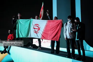 شادی مردم مشهد بعد از برد تیم ملی ایران