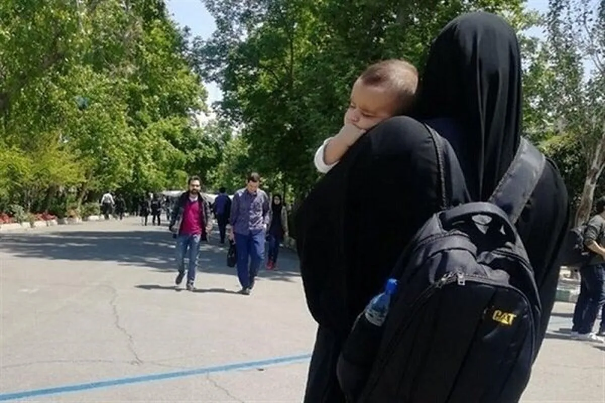 مادران دانشجو به ازای هر فرزند، ۵ نیم‌سال سنوات مازاد دریافت می‌کنند
