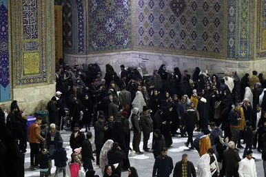 حال و هوای حرم مطهر رضوی در آستانه نیمه شعبان