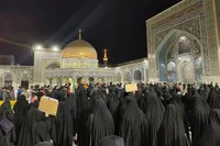 تجمع مجاوران و زائران رضوی در محکومیت حادثه تروریستی کرمان + فیلم
