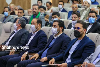 نشست صمیمی شهردار مشهد با جامعه قرآنی