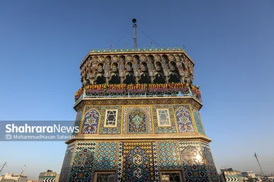 آیین نقاره نوازی حرم مطهر رضوی در آستانه میلاد امام رضا(ع)