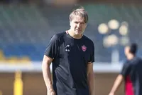 یک طلبکار خارجی دیگر در راه پرسپولیس | سرخ‌پوشان یک قدم تا دردسر بین‌المللی دیگر