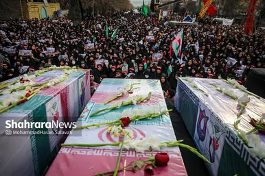 تشییع دو تن از شهدای حمله تروریستی کرمان در مشهد