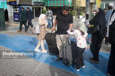 گزارش تصویری | زائران نوروزی در خیابان امام‌رضا(ع) مشهد