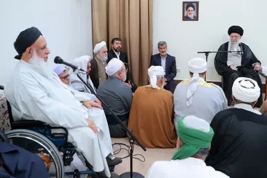 عکس‌هایی از دیدار جمعی از بزرگان و علمای اهل سنت با رهبر معظم انقلاب