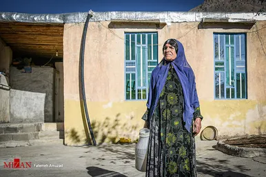 زندگی در سی سخت یک سال پس از زلزله