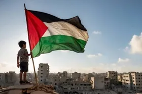 ویدئو| فریاد &laquo;فلسطین آزاد باد&raquo; یک کودک در کنسرت راک