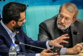 لاریجانی هم با دعوت آذری جهرمی به کلاب هاوس پیوست + عکس
