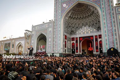 گزارش تصویری | مراسم چهارپایه خوانی شهادت حضرت رضا علیه السلام در حرم مطهر رضوی