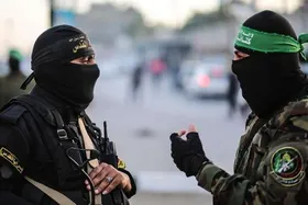 گردان&zwnj;های قدس دهانه یک تونل را به روی دشمن منفجر کرد