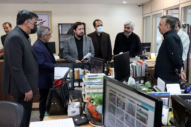 بازدید مدیران شهری از روزنامه شهرآرا به مناسبت روز خبرنگار