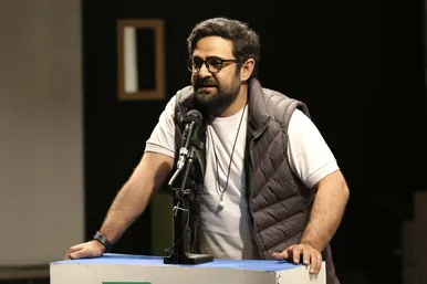 نمایش «دادگاه کتاب»در مشهد