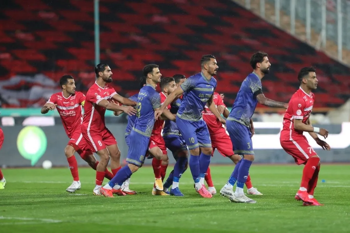 نتیجه بازی پرسپولیس و گل‌گهر در لیگ برتر(۱۹ آبان ۱۴۰۳)+ ویدیو گل‌| برد و صدر، پاداش سرخ‌ها